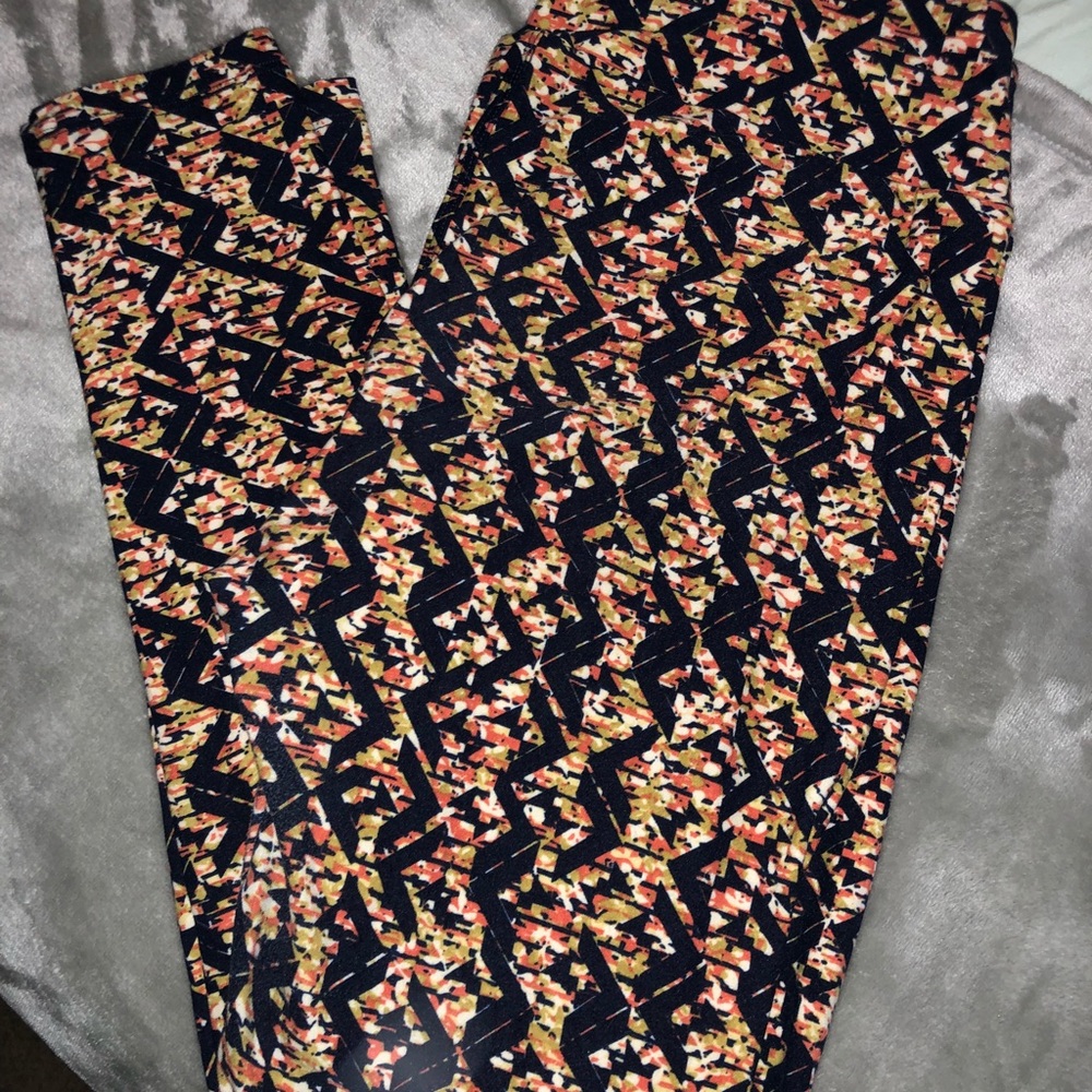 TC LuLaRoe Leggings